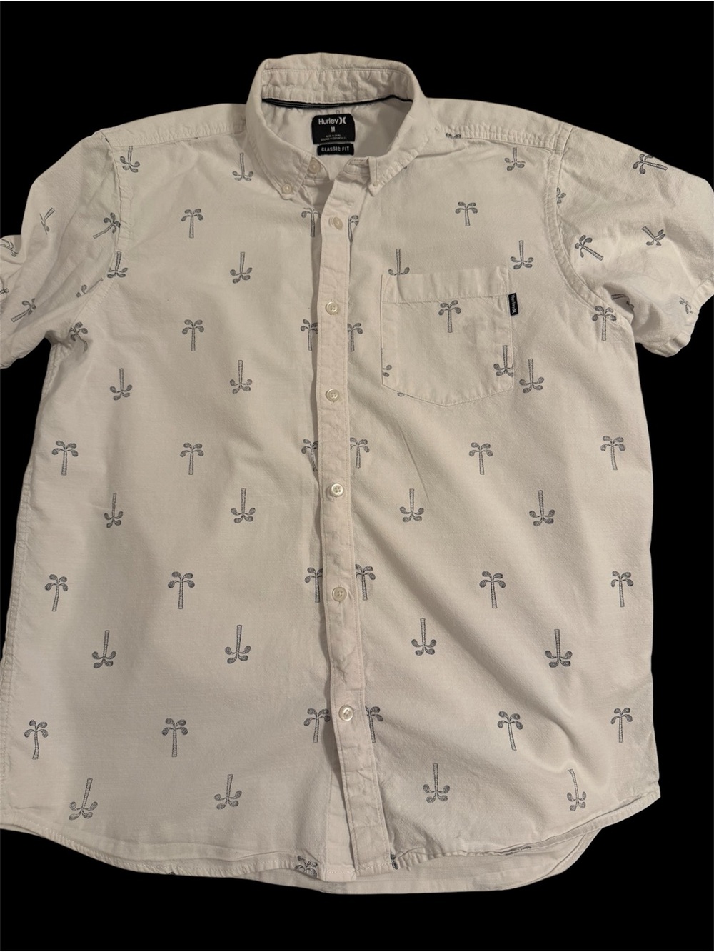 Hurley White Short-Sleeve Button-Down Shirt with Small Gray Palm Print